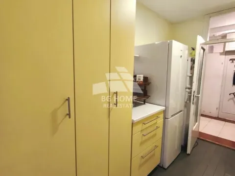 Rent, two bedroom apartment, 55m², Kalenić Pijaca, Vračar Sve Podlokacije - image 7