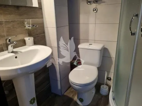 Prodaja, četvorosoban stan, 90m², Centar, Zlatibor - image 7