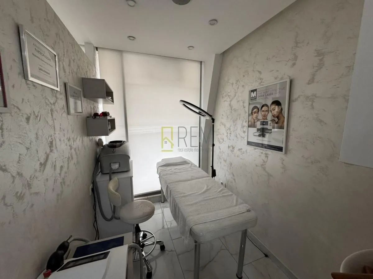 Sale, office space, 42m², Dalmatinska ulica, Podgorica