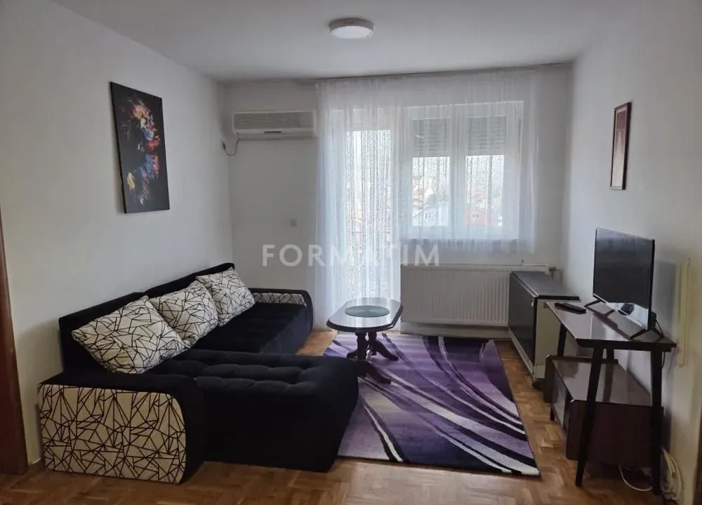 Izdavanje, dvosoban stan, 56m², Karaburma, Palilula Sve Podlokacije