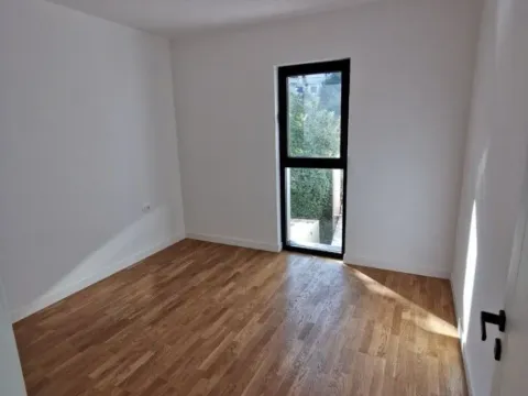 Sale, one bedroom apartment, 42m², Rafailovići, Budva - image 7