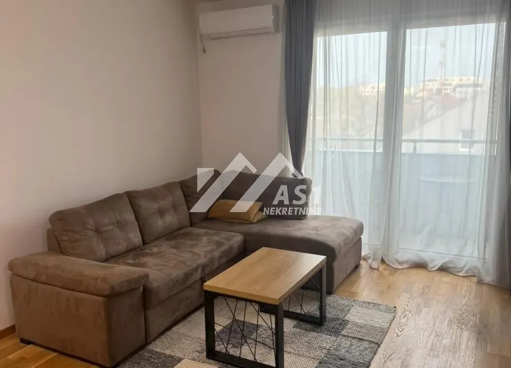 Izdavanje, trosoban stan, 63m², Sajlovo, Novi Sad Sve Podlokacije