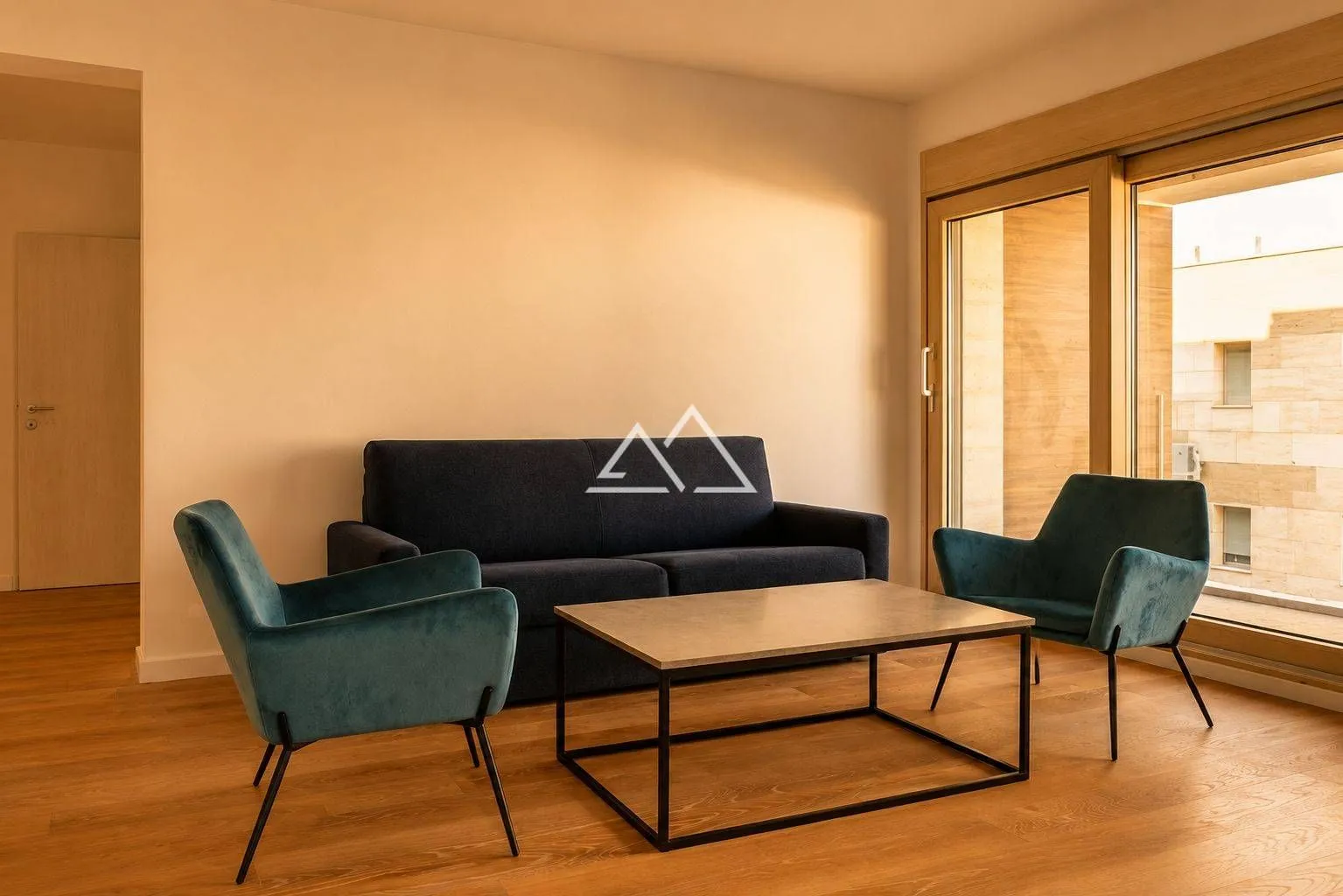 Prodaja, dvosoban stan, 136m², Centar, Kotor