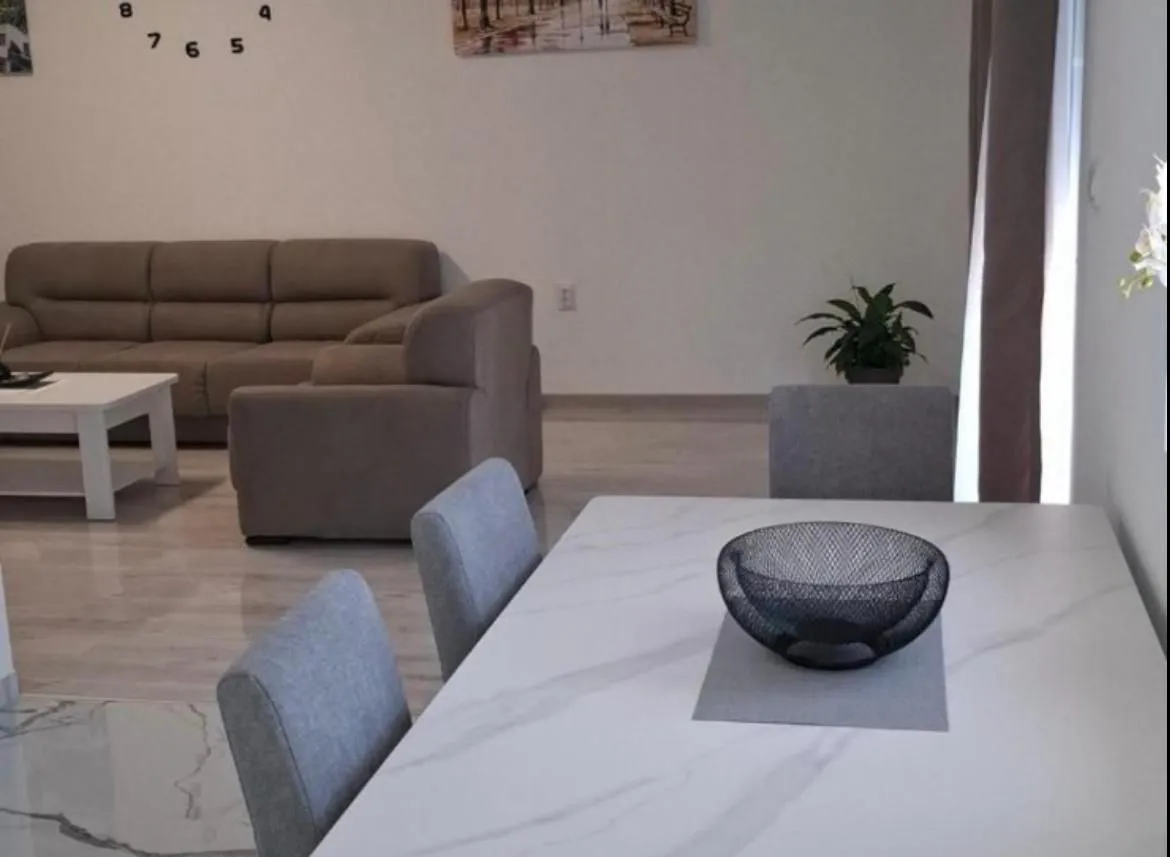 Rent, two bedroom apartment, 75m², Radanovići, Kotor