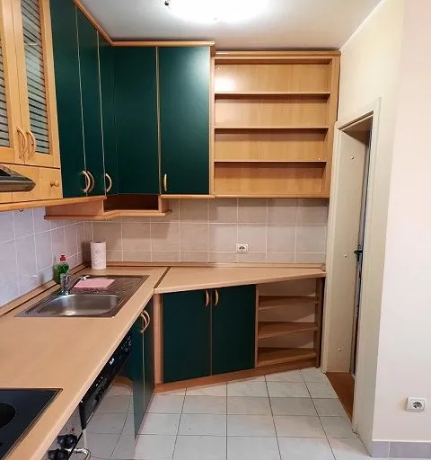Sale, three bedroom apartment, 109m², Stari Grad, Beograd