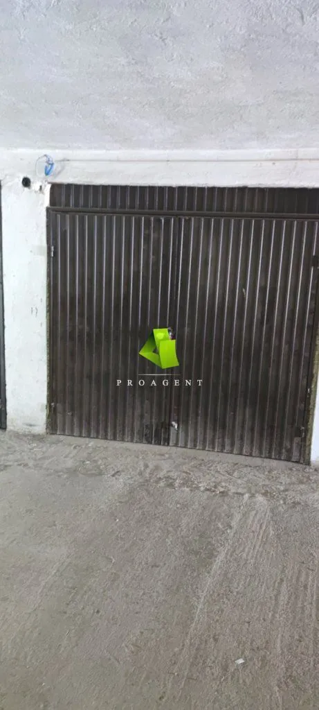 Sale, parking/garage, 13m², Palilula, Niš