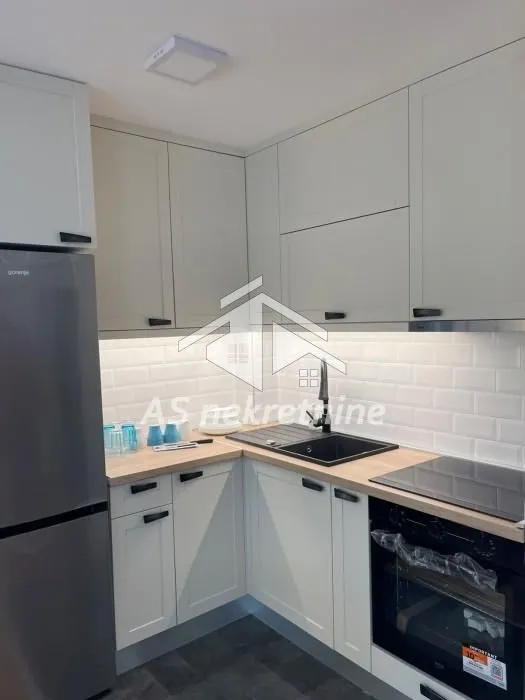 Rent, three bedroom apartment, 64m², Voždovac Sve Podlokacije, Beograd