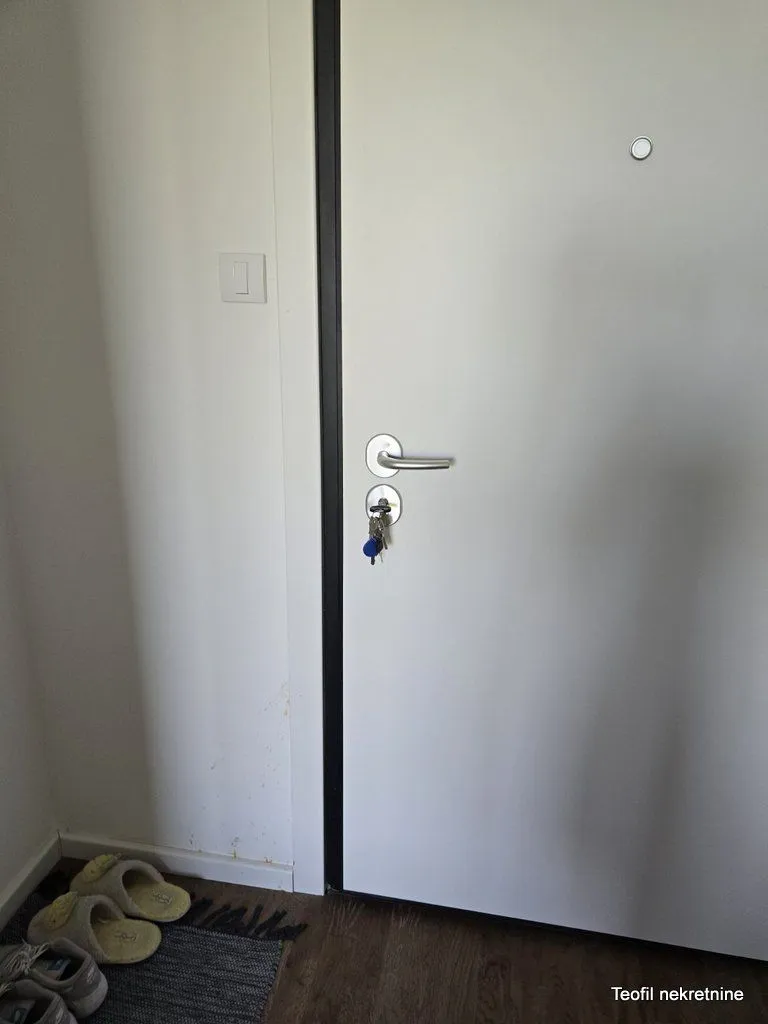 Izdavanje, dvosoban stan, 44m², Zvezdara, Zvezdara Sve Podlokacije