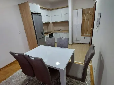 Izdavanje, jednosoban stan, 45m², Budva, Crna Gora - image 13