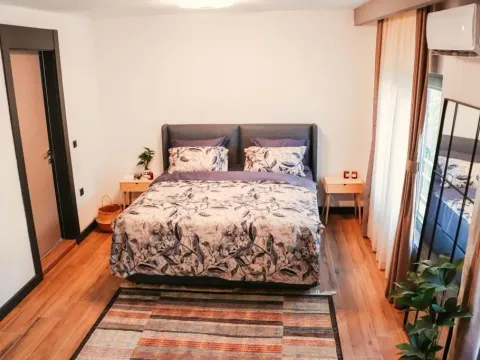 Prodaja, trosoban stan, 155m², Sveti Stefan, Budva - image 14