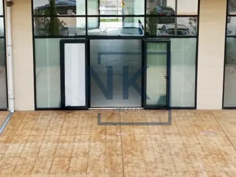 Izdavanje, poslovni prostor, 130m2, City Kvart, Podgorica Izdavanje, poslovni prostor, 130m2, City Kvart, Podgorica