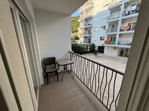 Prodaja, jednosoban stan, 40m², Lazi, Budva - image 7