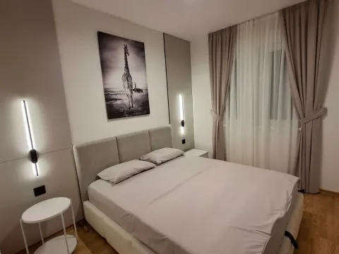 Rent, one bedroom apartment, 50m², Blok 9, Podgorica - image 6