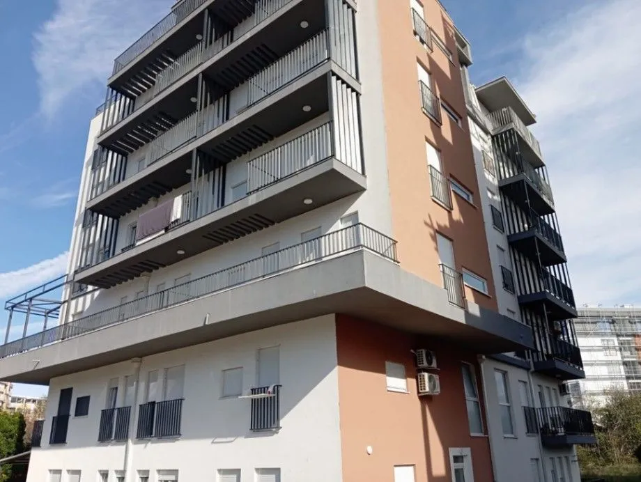 Rent, studio apartment, 30m², City Kvart, Podgorica