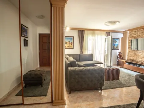 Sale, two bedroom apartment, 78m², Centar, Budva - image 13