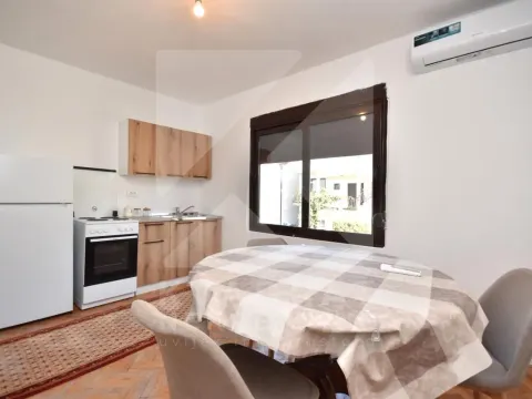 Rent, three bedroom apartment, 90m², Stari Aerodrom, Podgorica - image 2