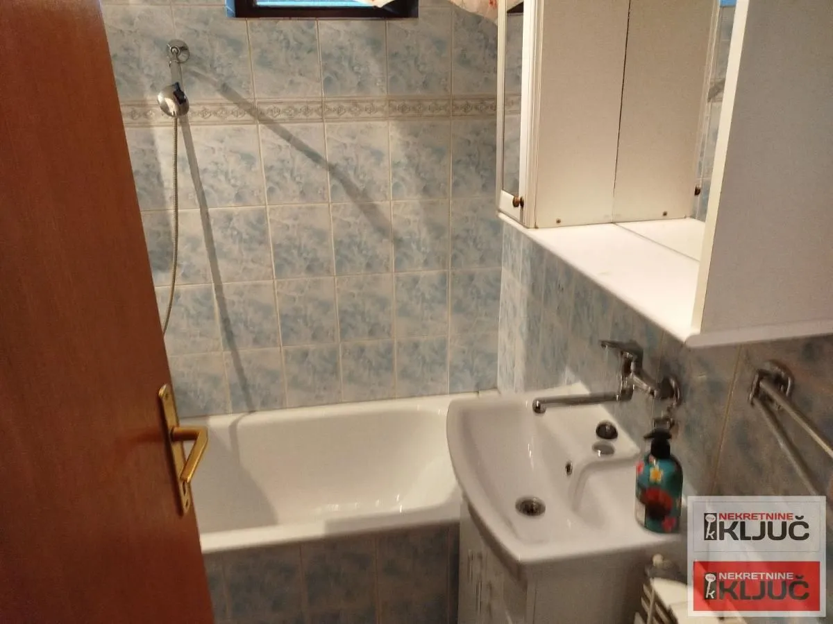 Rent, house, 170m², Adice, Novi Sad Sve Podlokacije