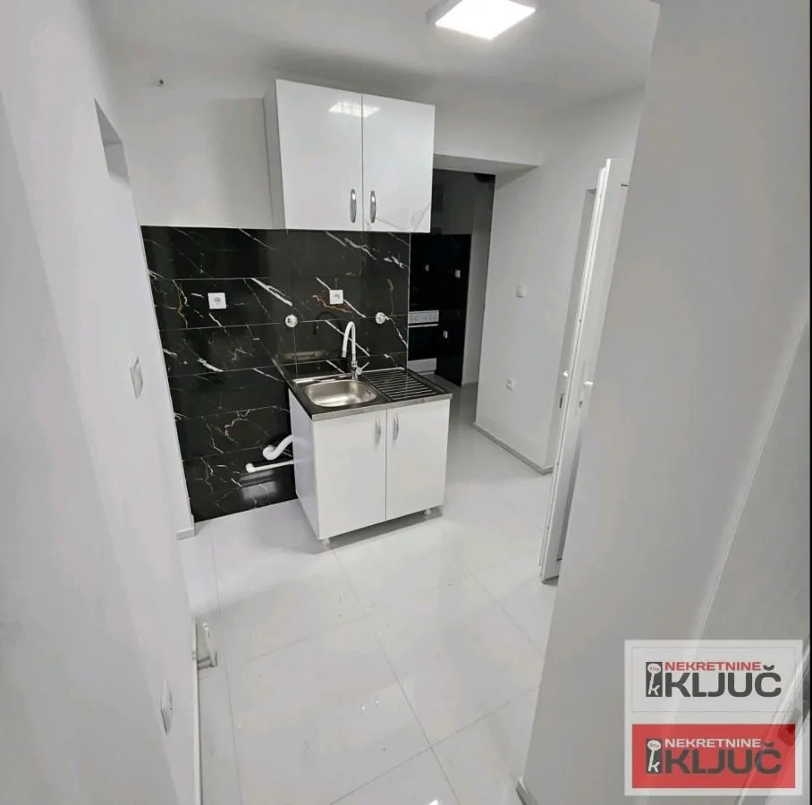 Izdavanje, dvosoban stan, 45m², Telep, Novi Sad Sve Podlokacije
