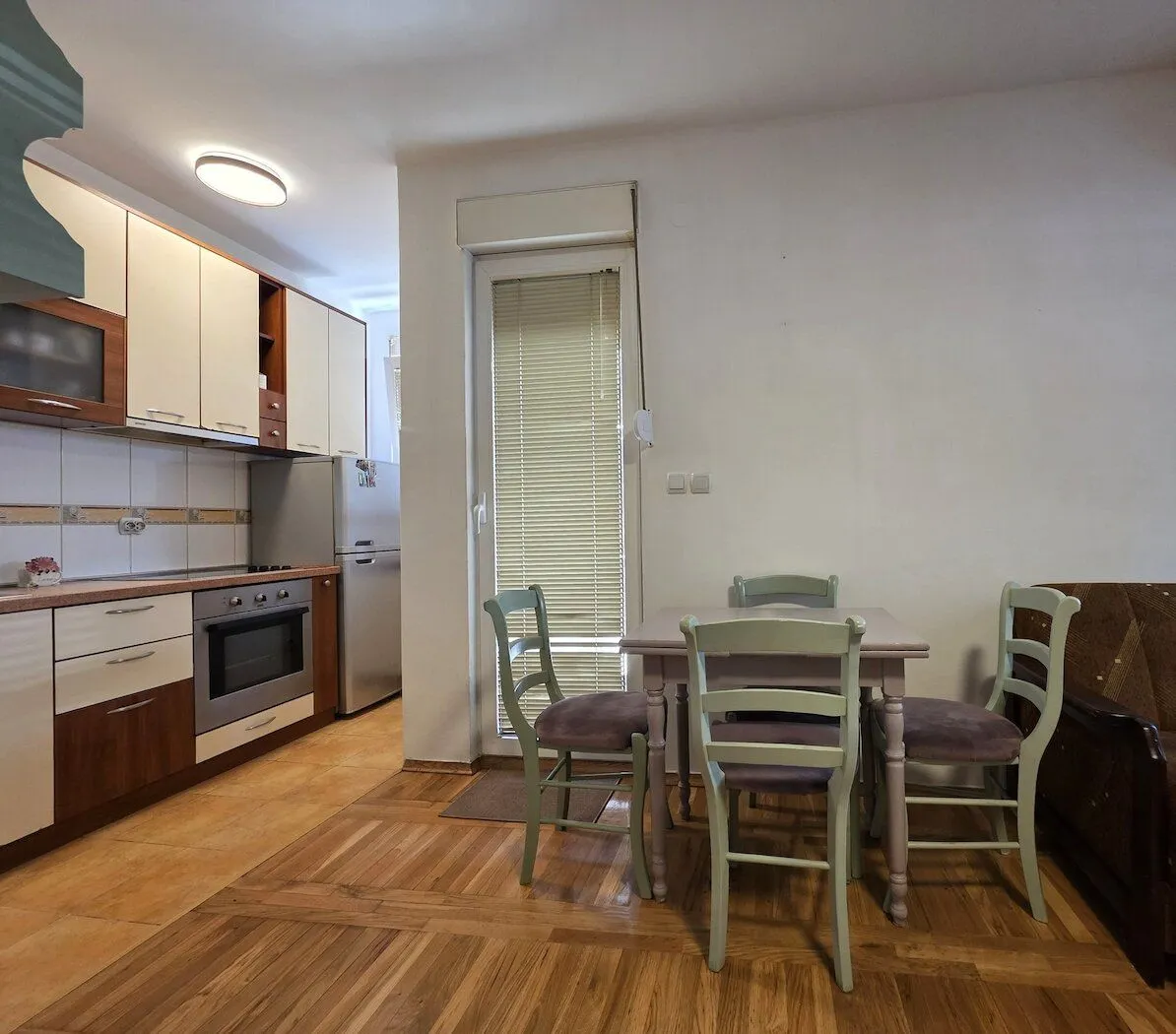 Rent, studio apartment, 40m², Vezirov Most, Podgorica