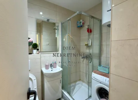 Sale, studio apartment, 27m², Centar, Bar - image 7
