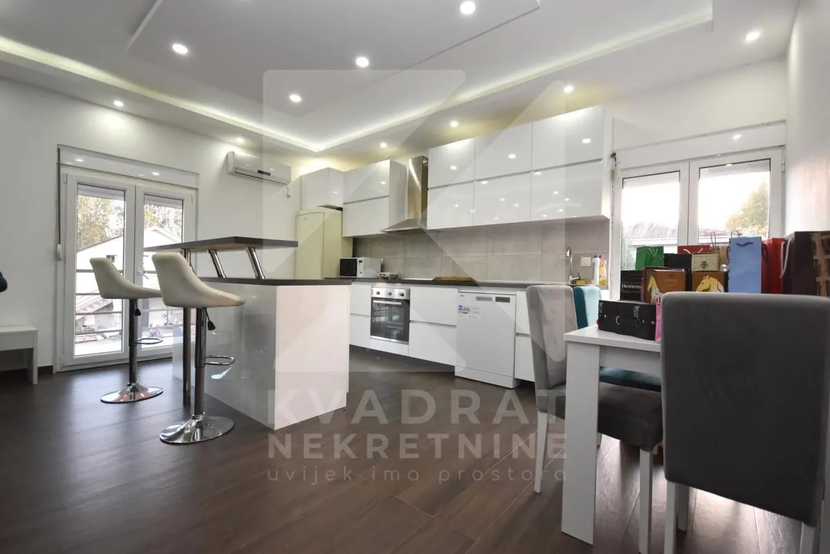 Sale, house, 182m², Donja Gorica, Podgorica