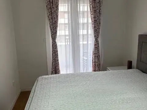Izdavanje, jednosoban stan, 49m², Central Point, Podgorica - image 6