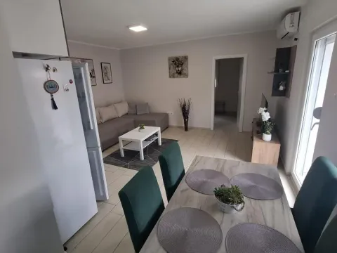 Izdavanje, jednosoban stan, 42m², Telep, Novi Sad Sve Podlokacije - image 9