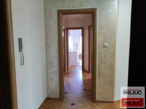 Sale, four bedroom apartment, 91m², Bulevar Evrope, Novi Sad Sve Podlokacije - image 10