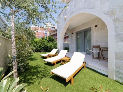 Prodaja, ugostiteljski objekat, 358m², Pržno, Budva - image 9