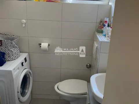 Sale, two bedroom apartment, 52m², Južni Bulevar, Vračar Sve Podlokacije - image 9