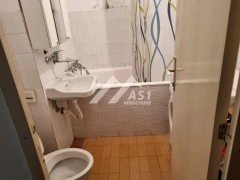 Izdavanje, jednosoban stan, 42m², Liman 4, Novi Sad Sve Podlokacije - image 4