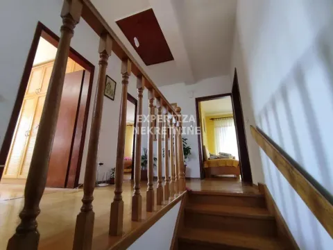 Sale, house, 284m², Čukarica, Beograd - image 8