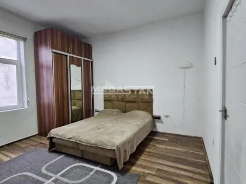Izdavanje, kuća, 51m², Stari Grad, Beograd - image 3