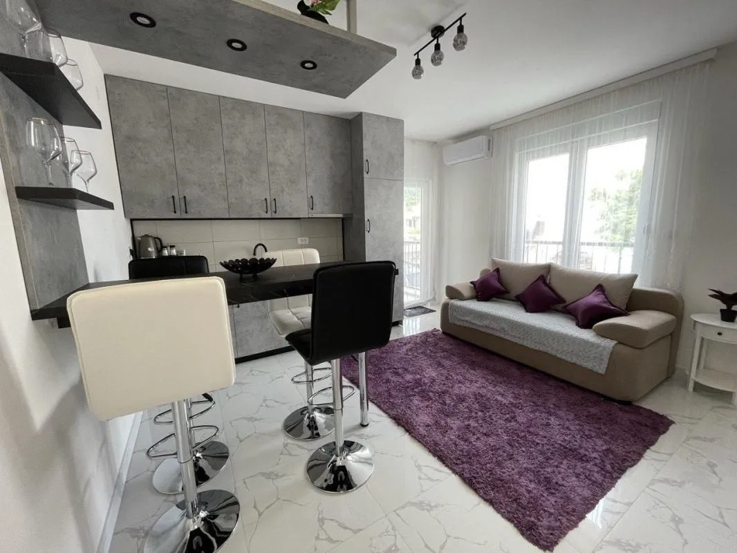 Prodaja, jednosoban stan, 36m², Đenovići, Herceg Novi