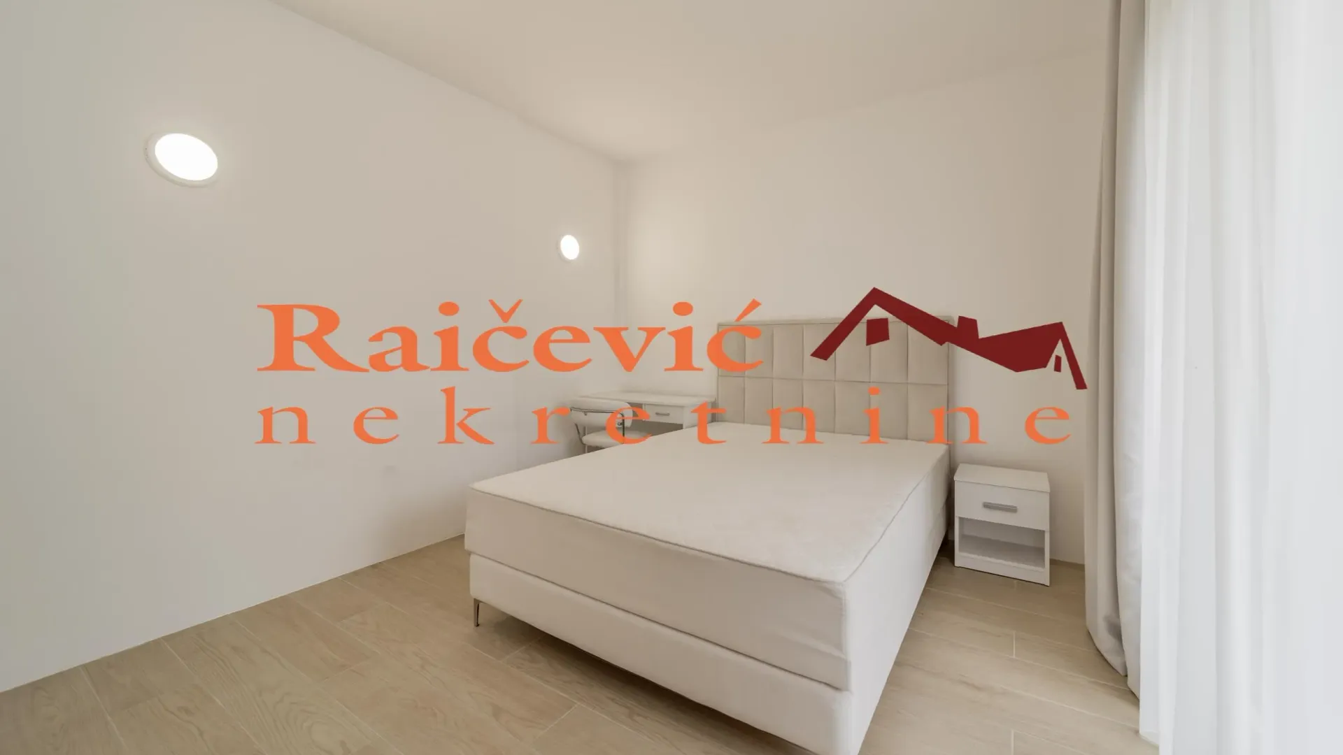 Prodaja, četvorosoban stan, 145m², Savski Venac, Beograd