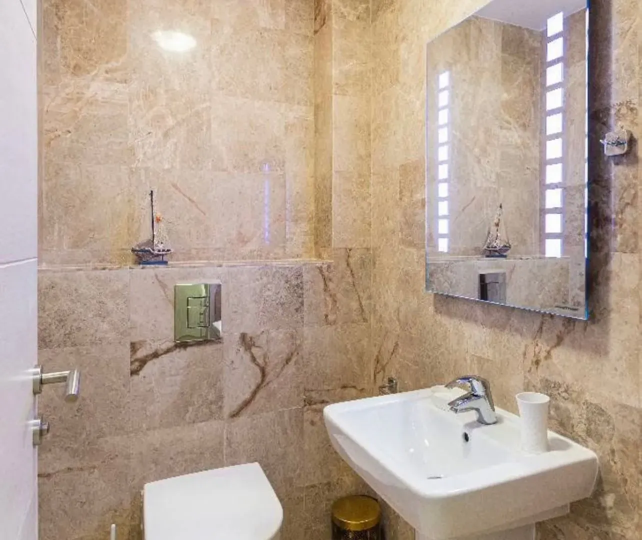 Sale, apartment, 74m², Budva, Crna Gora