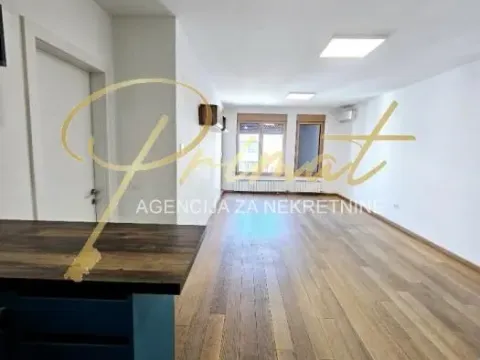 Prodaja, četvorosoban stan, 106m², Novi Beograd Blok 65, Novi Beograd Sve Podlokacije - image 13