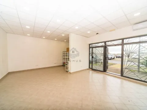 Rent, office space, 120m², Stari Aerodrom, Podgorica - image 5