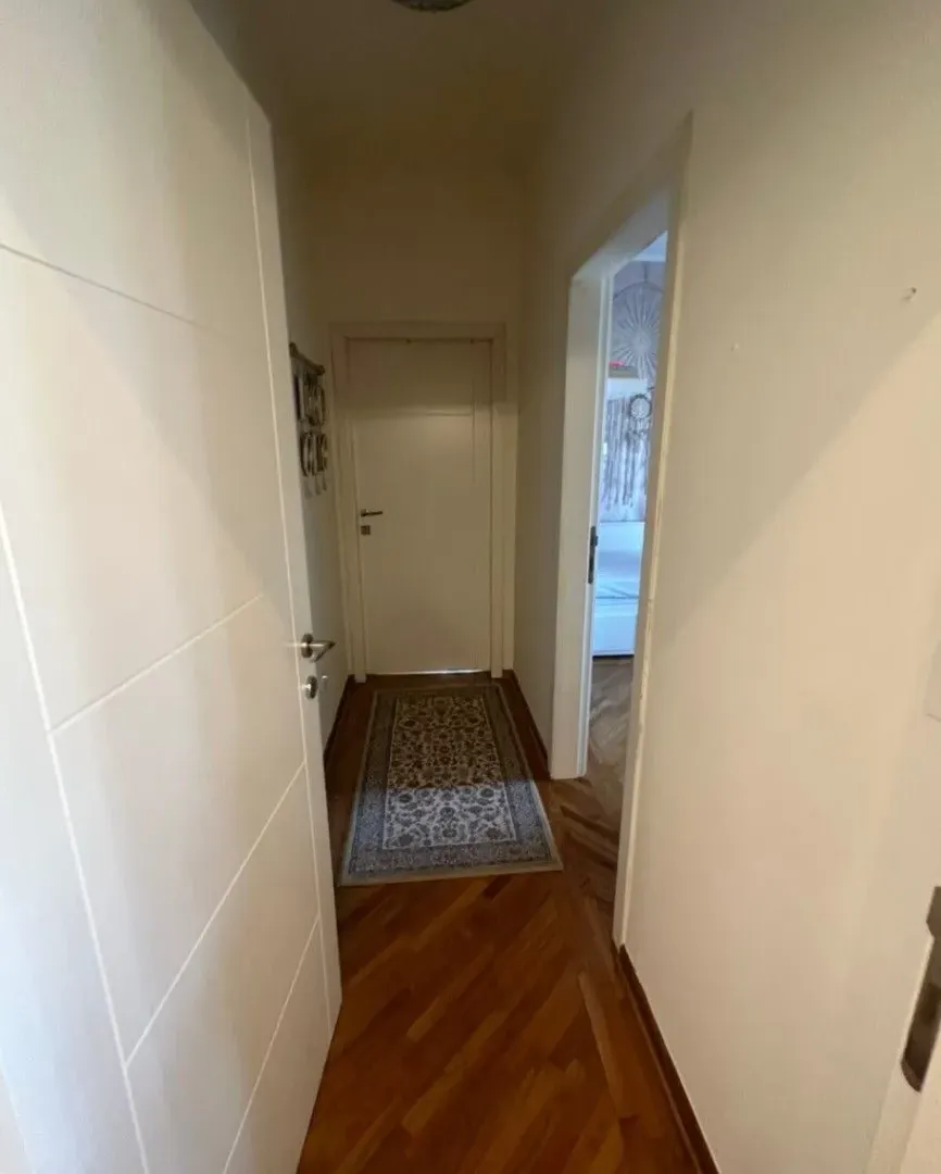 Prodaja, dvosoban stan, 86m², Stari Aerodrom, Podgorica