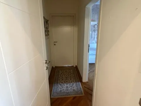 Prodaja, dvosoban stan, 86m², Stari Aerodrom, Podgorica - image 8