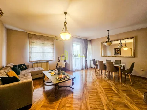 Izdavanje, trosoban stan, 130m², Preko Morače, Podgorica - image 14