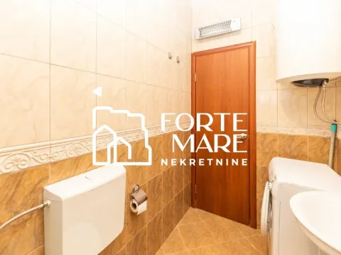 Sale, one bedroom apartment, 40m², Baošići, Herceg Novi - image 5