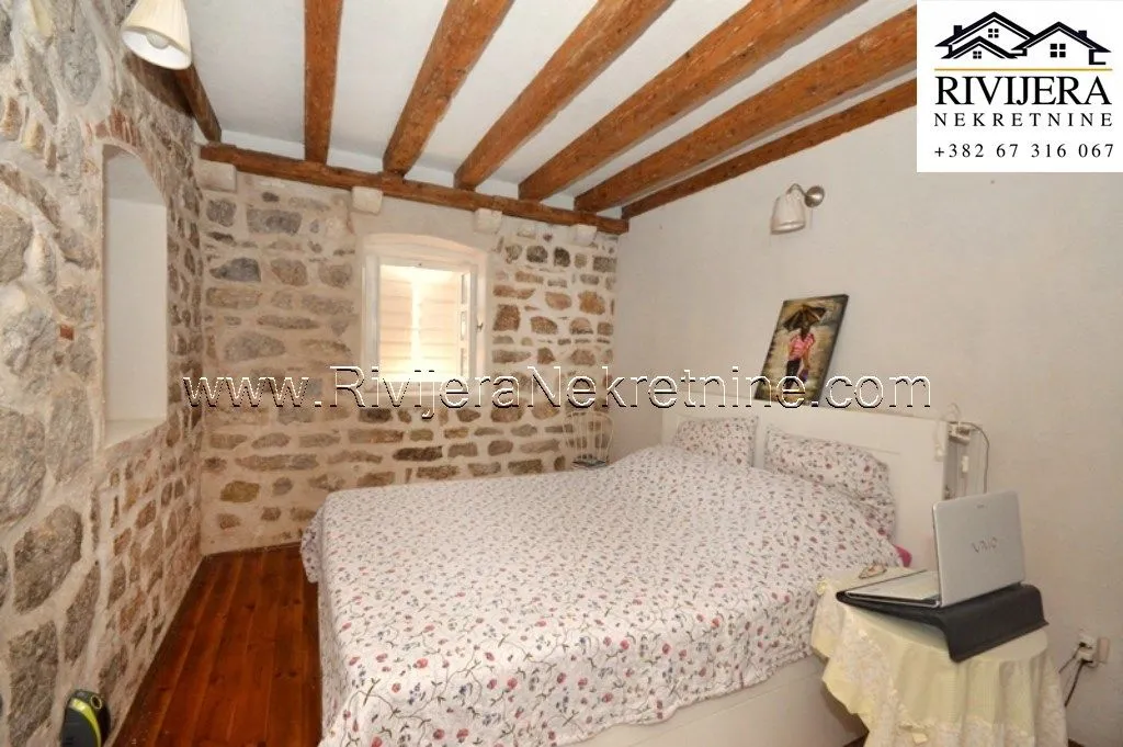 Prodaja, dvosoban stan, 106m², Centar, Herceg Novi