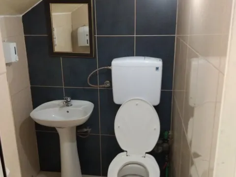 Izdavanje, poslovni prostor, 35m², Zabjelo, Podgorica - image 4