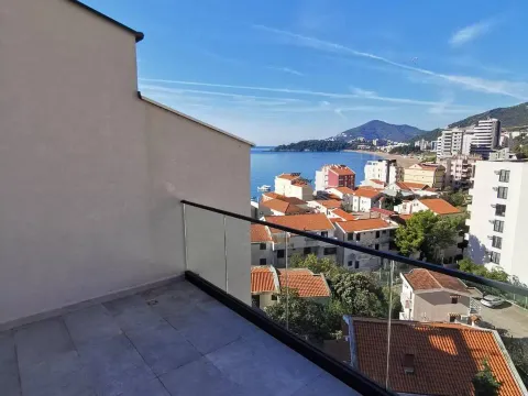 Sale, two bedroom apartment, 204m², Rafailovići, Budva - image 2