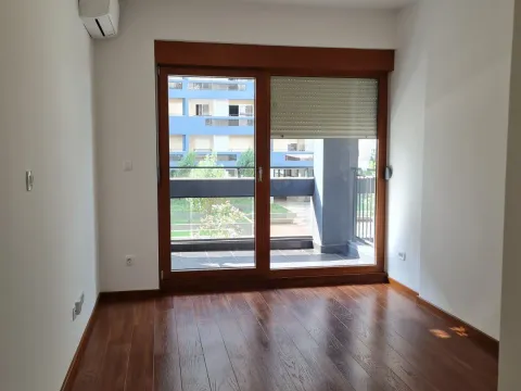 Izdavanje, stan, 25m², City Kvart, Podgorica - image 2