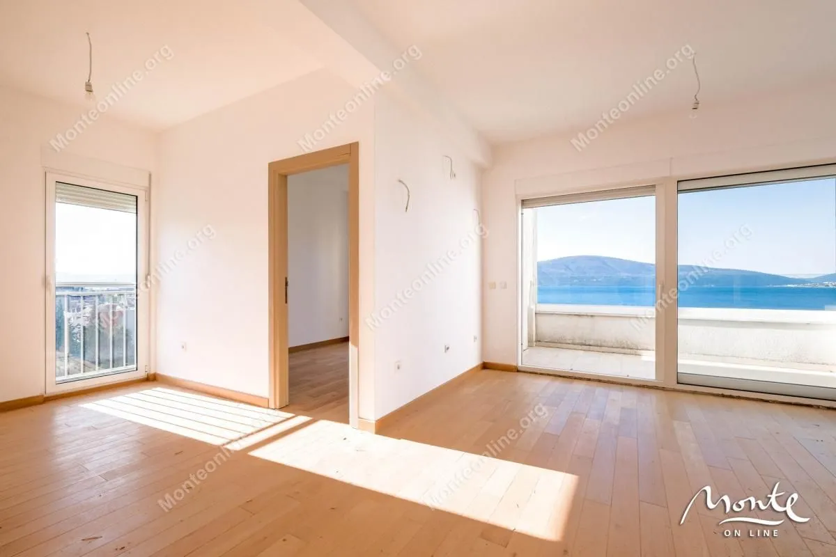 Prodaja, dvosoban stan, 66m², Tivat, Crna Gora