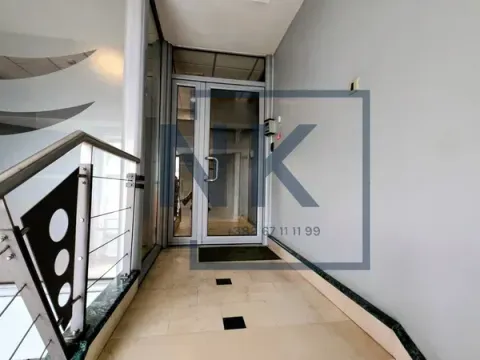 Sale, office space, 315m², Centar, Podgorica - image 19