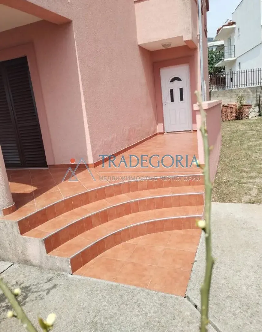 Prodaja, kuća, 220m², Bar, Crna Gora