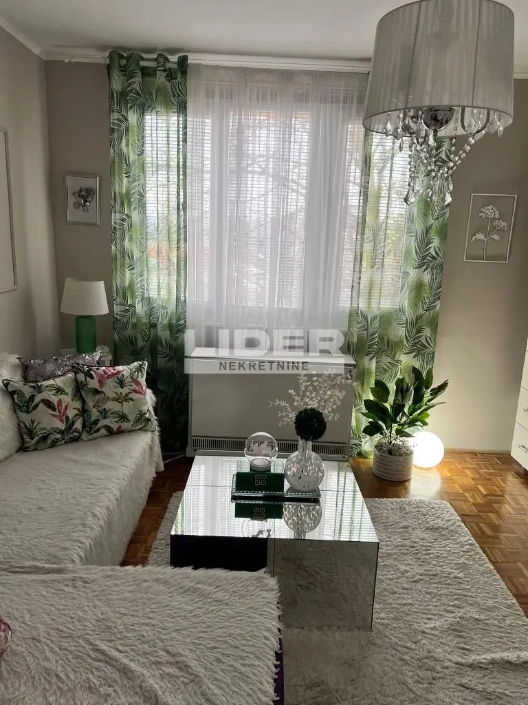 Sale, two bedroom apartment, 52m², Karaburma, Palilula Sve Podlokacije